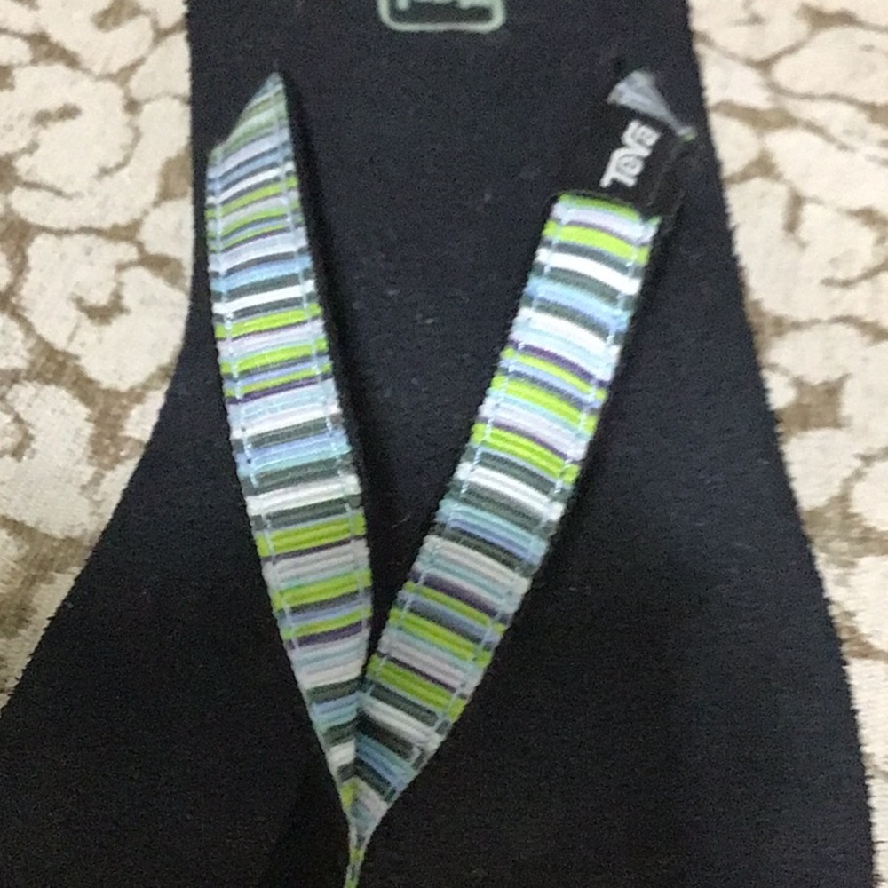 Teva Summer Flip Flops Sz 5